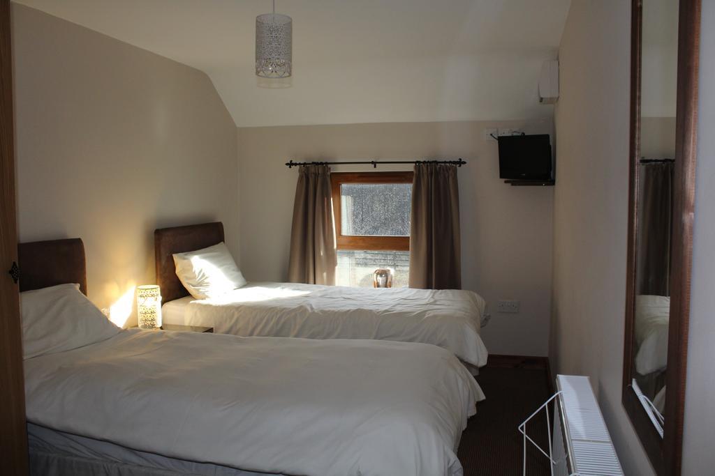 Bed and Breakfast The Nags Head Tredegar Nant-y-bwch Экстерьер фото