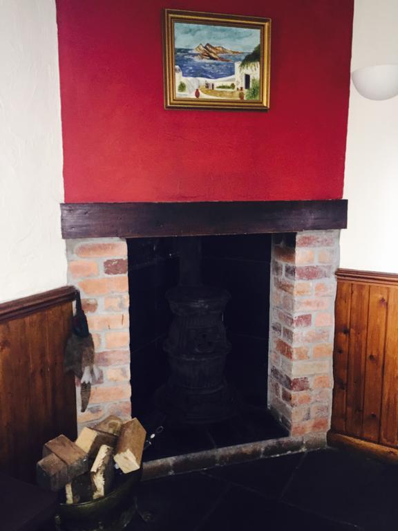 Bed and Breakfast The Nags Head Tredegar Nant-y-bwch Экстерьер фото